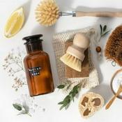 Podcast The Ultimate Guide to Making Your Own Natural Cleaning Products